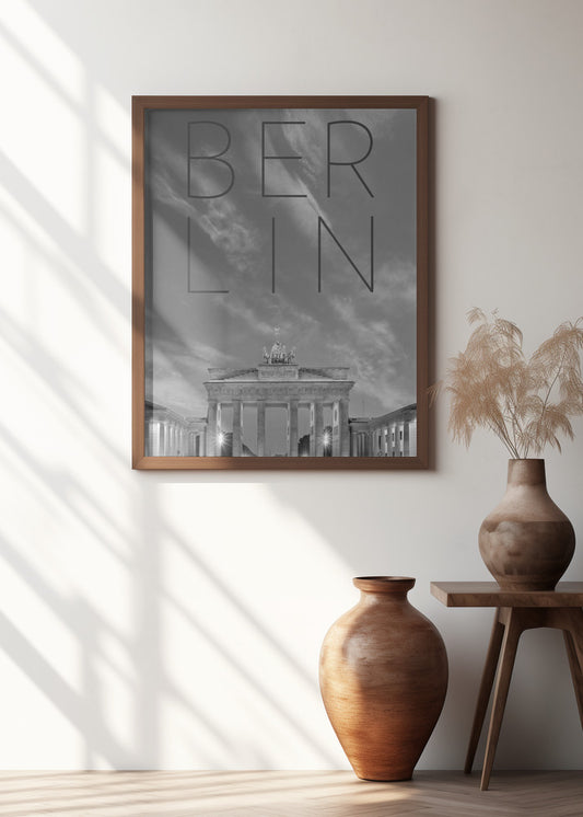 BERLIN Brandenburg Gate | Quote and Skyline