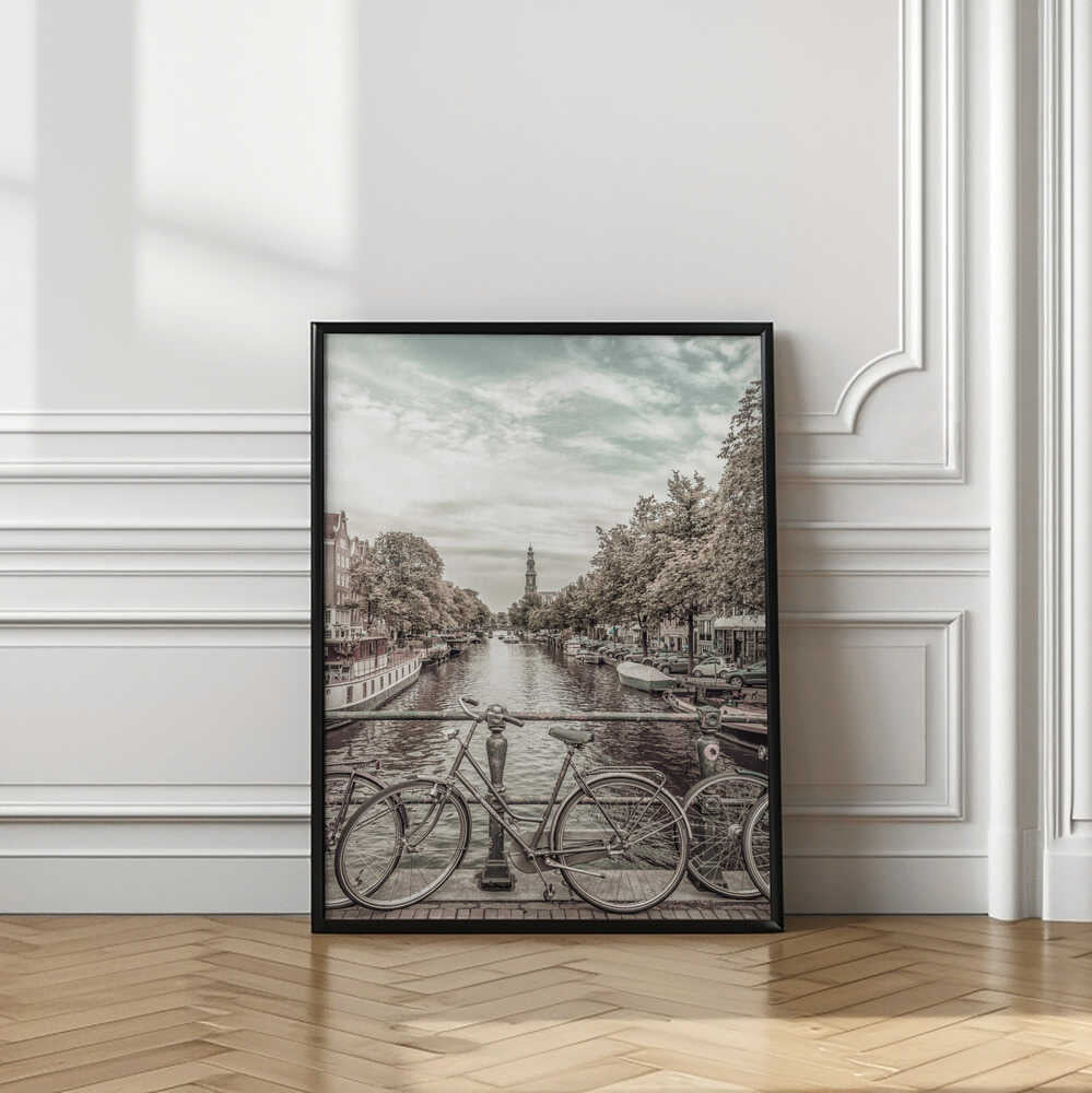 Typical Amsterdam | urban vintage style