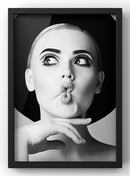 Twiggy Fashion model Print | Black & White 60s photograph