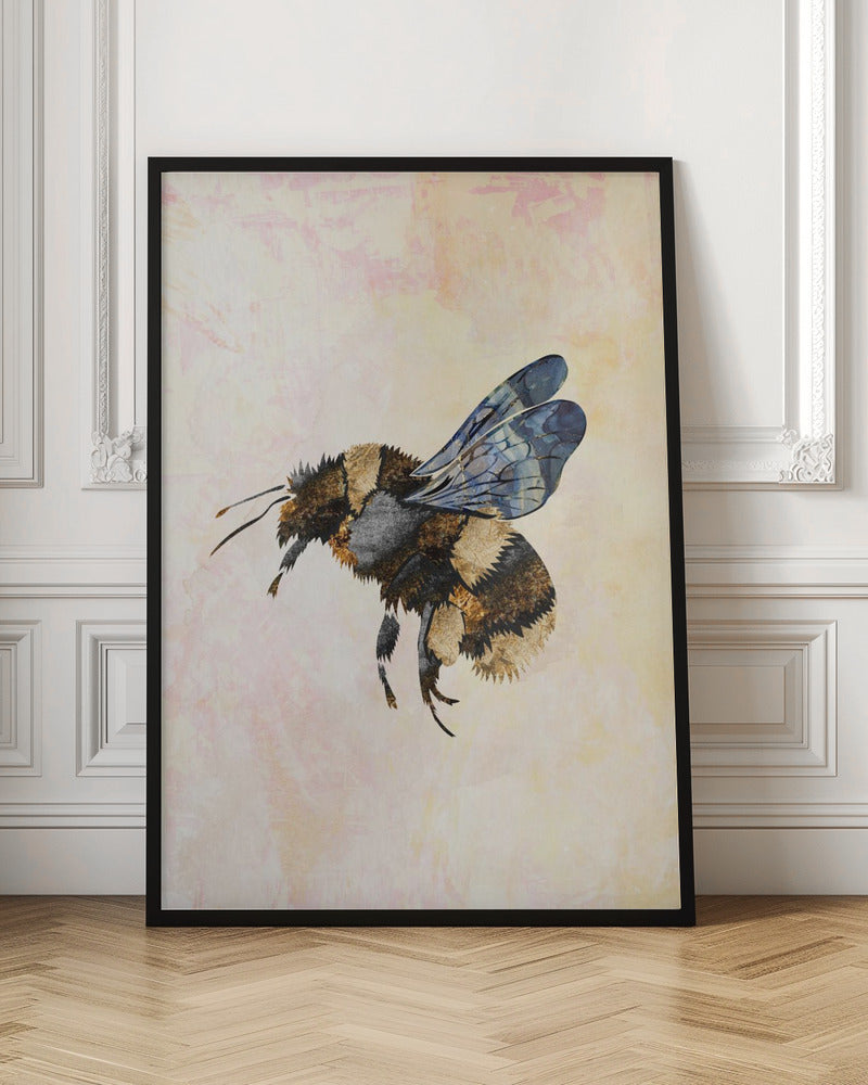 Grunge Watercolour Bee