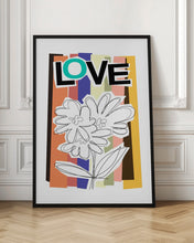 Load image into Gallery viewer, Scribble Flower Faded

