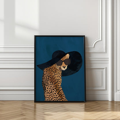 Fashionable Cheetah wearing a sunhat