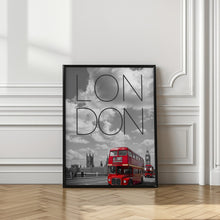 Load image into Gallery viewer, Red Buses in London | London Travel Art Skyline
