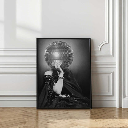 Glamorous Disco Mystery