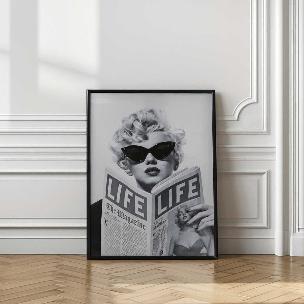 Chic Blonde Magazine Moment