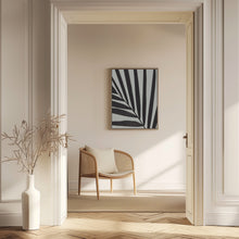 Load image into Gallery viewer, Graphic palm leaf_1
